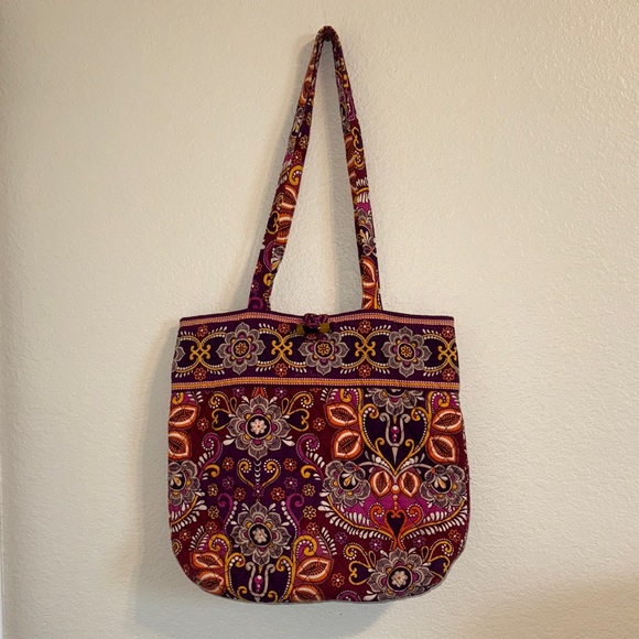 Vera Bradley Handbags - Elegant Vera Bradley Safari Sunset Shoulder Tote Bag, EUC